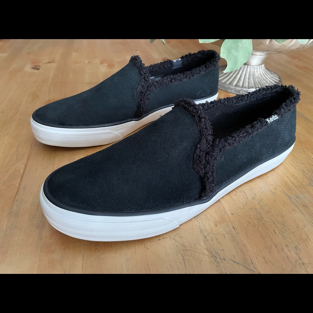 Keds Dream Foam black w fleece trim